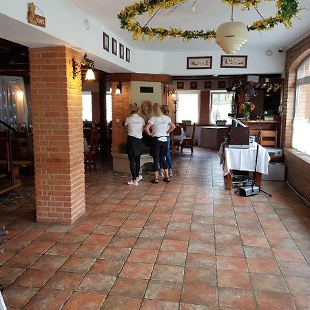 Sabbia Ristorante - Restauracia A Ubytovanie Пр'євідза Екстер'єр фото
