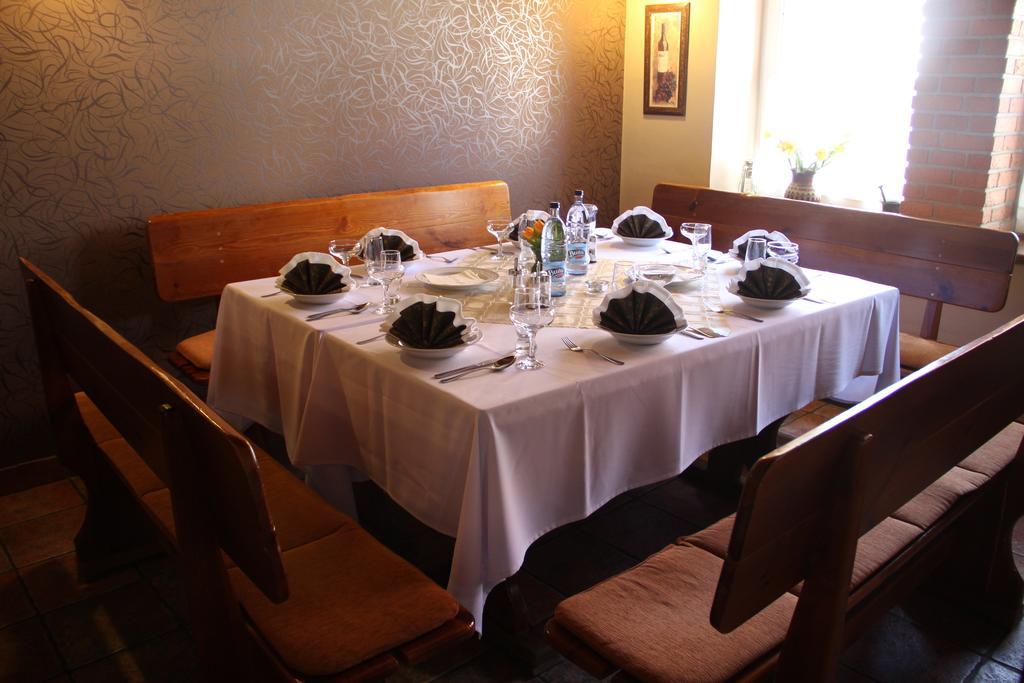 Sabbia Ristorante - Restauracia A Ubytovanie Пр'євідза Екстер'єр фото