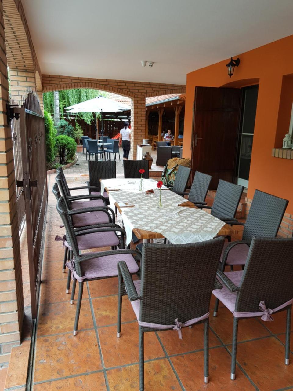 Sabbia Ristorante - Restauracia A Ubytovanie Пр'євідза Екстер'єр фото