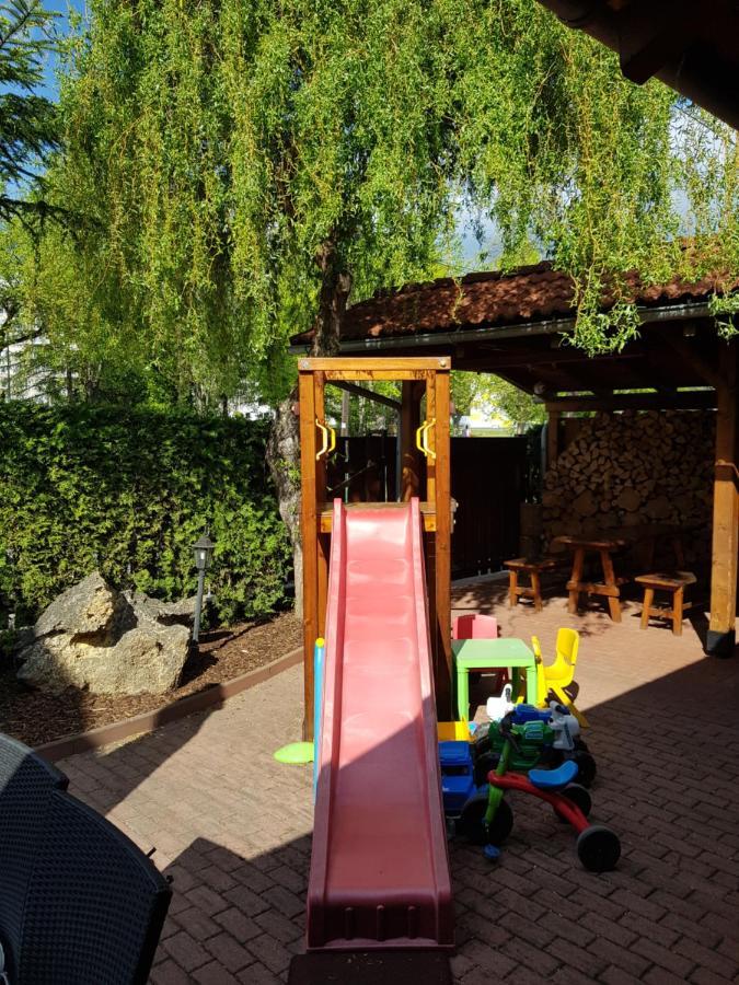 Sabbia Ristorante - Restauracia A Ubytovanie Пр'євідза Екстер'єр фото